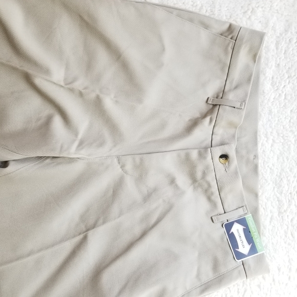 Wrangler Khakis 32x30 Classic Fit Flat Front *NWT - Picture 6 of 12